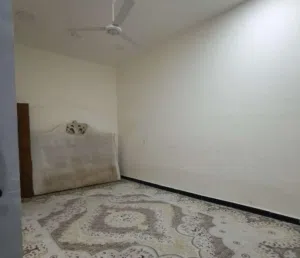 للايجار بيت مرتب طابق واحد في الجنينه