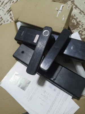 قفل باب الكتروني