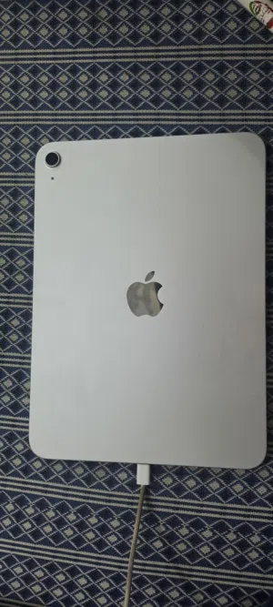 ايباد a16 128g مشحون 34 مره وكاله الجهاز