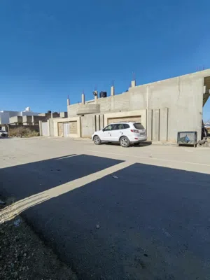 فيلا للبيع حي قطر  قرب عيادة الشروق