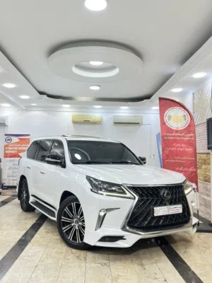 Used Lexus LX in Muscat
