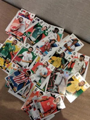 Fifa football cards, بطاقات فيفا لكرة القدم