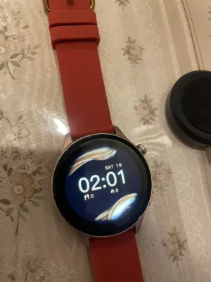 ساعة ذكية رياضية