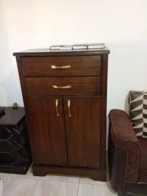 طاولات وسط، خزانة احذيه