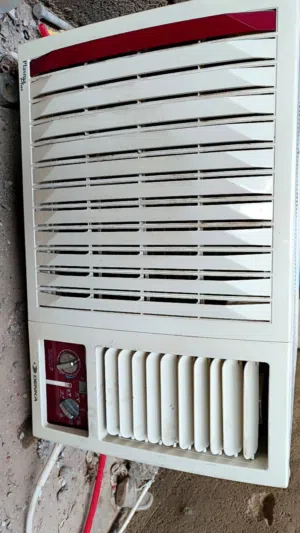 Other 1.5 to 1.9 Tons AC in Basra