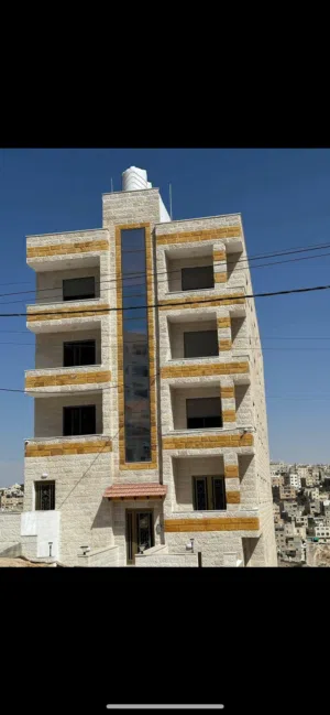 136 m2 3 Bedrooms Apartments for Sale in Amman Jabal Al Naser