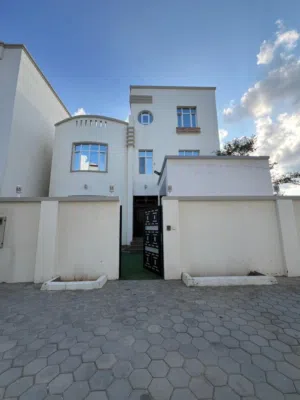 Villa for Rent in Al Khoudh 6/فيلا للايجار في الخوض 6