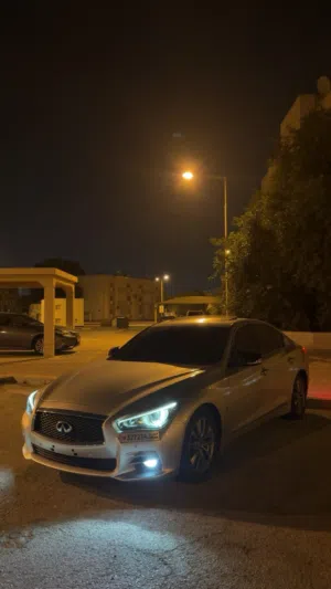 للبيع انفنتي Q50 (3.7) 2014