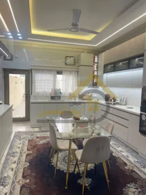 دار في مجمع الامال السكني للبيع بمساحة 250