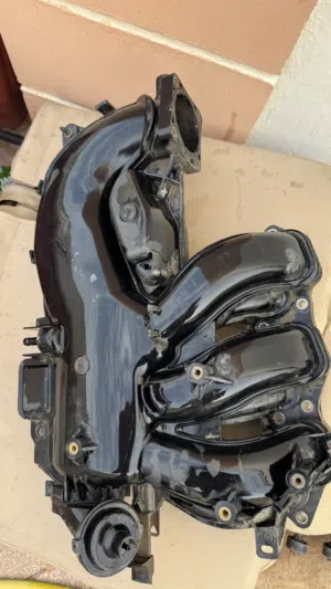 للبيع ثلاجة اف جي 2008 وكاله