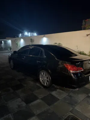 للبيع تويوتا أفالون خليجي موديل 2009