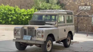 للبيع سياره كلاسيك لاندروفر 1978 قصير