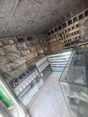 محل حوالات في سوق شملان التجاري