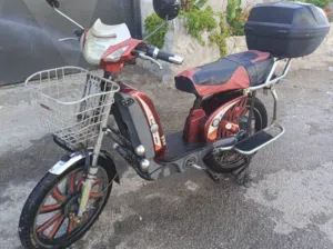 دراجة قياس كبير بحالة ممتازة جداً للبيع