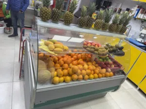 للبيع ثلاجه فواكه