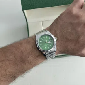 رولكس رجالي – أناقة القوة وجمال الثقة