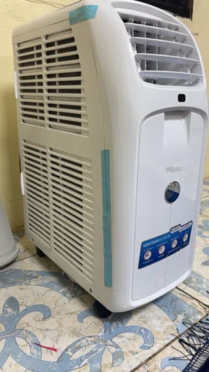 مكيف متنقل سوبر جنرال 12000 وحدة مستعمل بحالة ممتاز