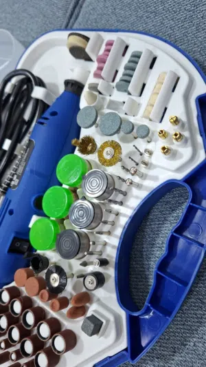 مبرد خشب كهربائي