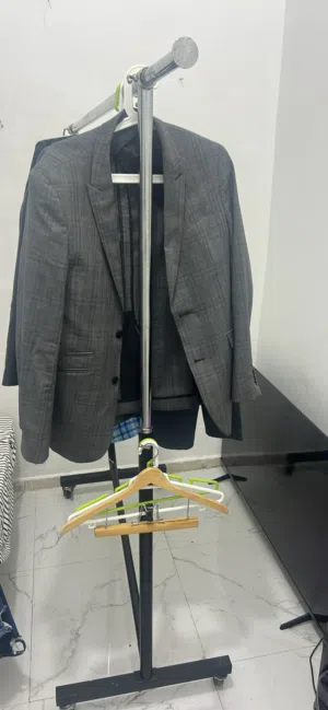 Only 200 AED Hanger