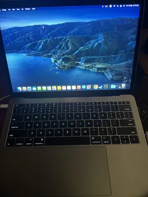 Apple . macOS . 13" . Used2