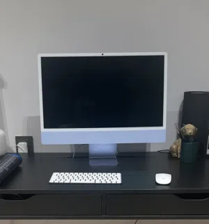 Apple iMac 24 إنش (2024) – معالج M4 – 16GB RAM – 256GB SSD – لو
