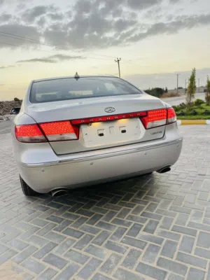 هونداي أزيرا 2008
