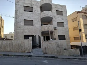 100 m2 2 Bedrooms Apartments for Rent in Zarqa Al Zarqa Al Jadeedeh