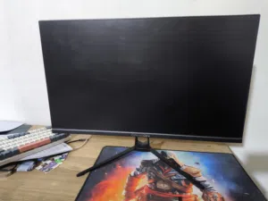 شاشه كيمنك من شركه Game On اقره الوصف كل التفاصيل والمواصفات مسخدمه فقط 4 اشهر