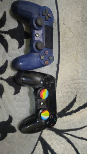 بلايستيشن 4, 800 جيجا مع جهازين  Playstation 4,800GB, 2 Controllers,