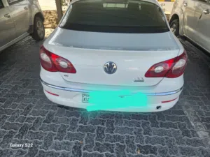 سياره فولكس للبيع به عيب بالجير ، البيما تنتهي اول يوليو