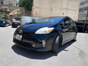 Used Toyota Prius in Amman