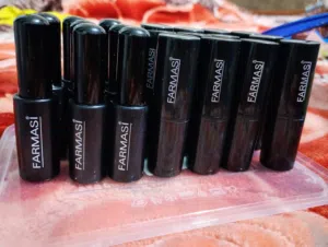 مكياج للبيع بسعر الجمله