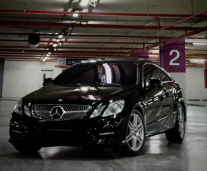 Mercedes-Benz E 200 CGI Coupe 1800CC