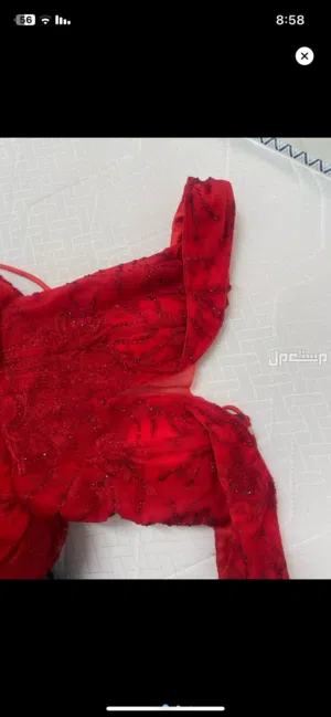 فستان للبيع شبه جديد لبسته 6ساعات