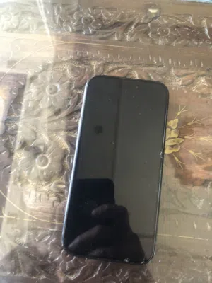 iPhone 15 128GB