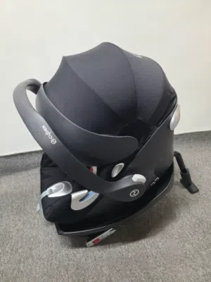 cybex Aton Q car seat with Cybex 2-Fix base, ISOFIX car seat base