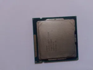i7 جيل ثاني بحاله ممتازه