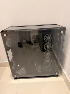Gaming pc with accessories