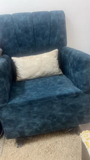 طقم كنب مع طاولات
