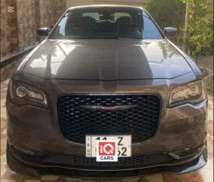 كرايسلر s300 2023 للبيع