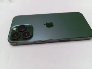 Apple iPhone 13 Pro 256 GB in Al Riyadh