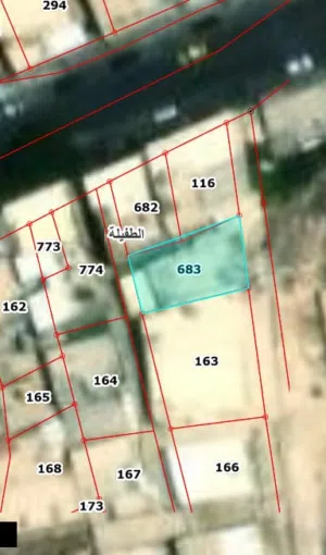 360 m2 More than 6 bedrooms Apartments for Sale in Tafila Al-Qasr