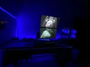 Pc احترافي مع شاشات شغل ولعب  مساحة تخزين عاليه رام 32 افحص الجهاز وجرب اي شي
