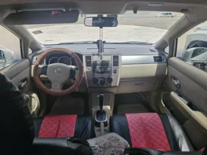 Nissan Tida 2008 Hatshbac Japan