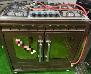 غاز غطس ايطالي مع فرن عربي فخم جدا مكفول ل 3 سنين