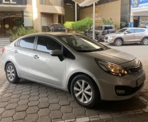 kia rio 2012 km 100.000