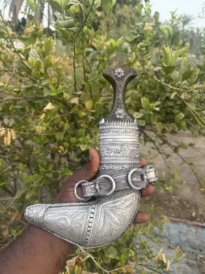 خنجر نقش صوري