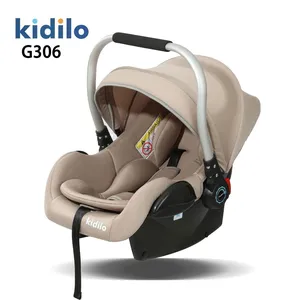كارسيت براحة وأمان كاملين مع مقعد السيارة المحمول Kidilo G306، المتوفر حصريًا لدى Island Toys.
