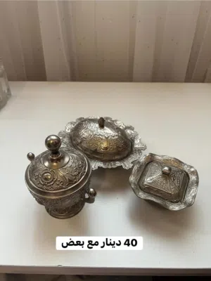 تحف منزلية استعمال نظيف للبيع السعر على كل صورة