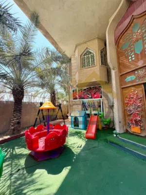 350 m2 5 Bedrooms Townhouse for Rent in Basra Jubaileh